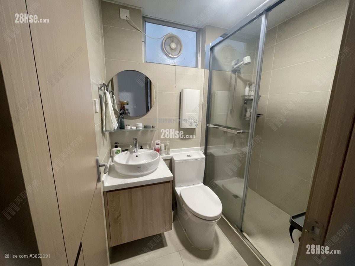Taikoo Shing Sell 2 Bedrooms 580 ft²