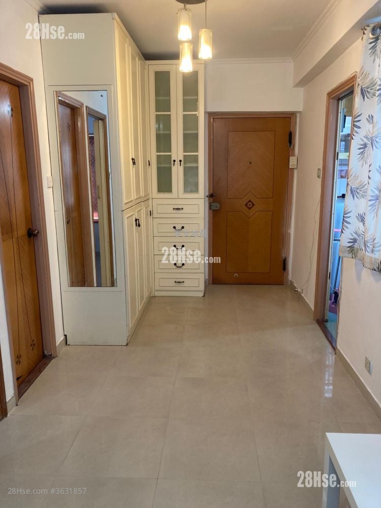 Yuen San Building Sell 1 Bedroom , 1 Bathroom 300 ft²