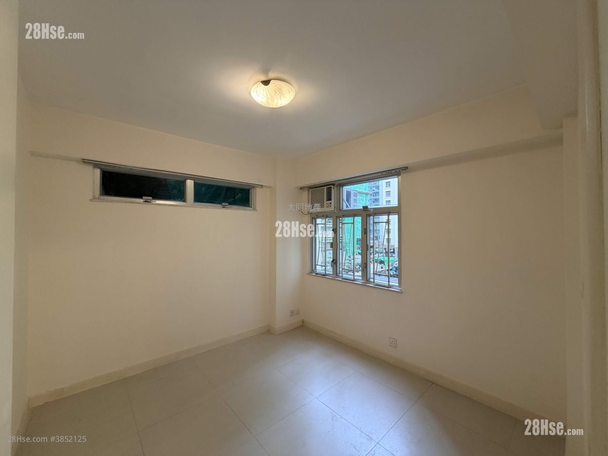 Mei Foo Sun Chuen Rental 4 Bedrooms , 2 Bathrooms 696 ft²