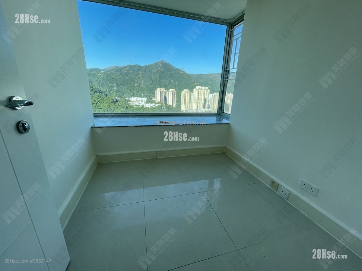 Festival City Rental 688 ft²