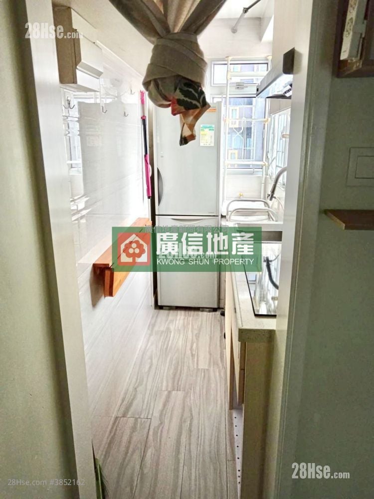 Fu Cheong Building Rental 2 Bedrooms , 1 Bathroom 264 ft²