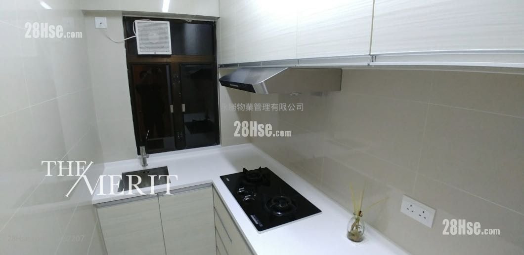 East Sun Mansion Rental 3 Bedrooms , 2 Bathrooms 659 ft²