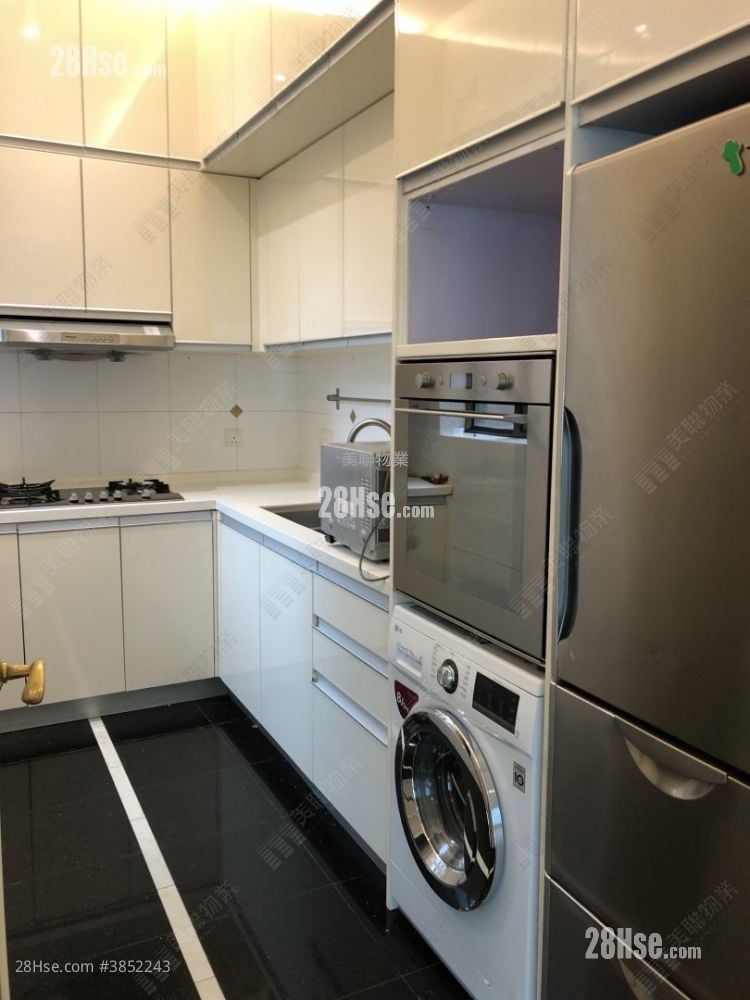 The Belcher's Rental 3 Bedrooms , 3 Bathrooms 955 ft²