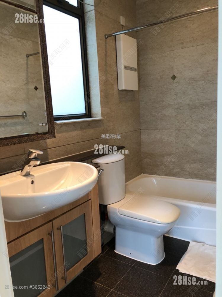 The Belcher's Rental 3 Bedrooms , 3 Bathrooms 955 ft²