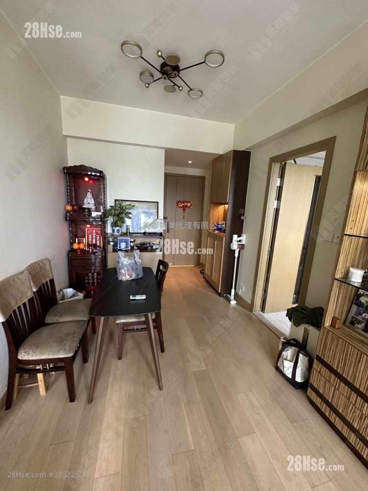 Malibu Sell 2 Bedrooms , 1 Bathroom 538 ft²