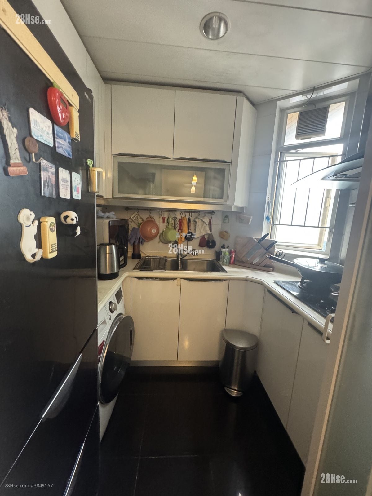 Liberte Rental 3 Bedrooms , 1 Bathroom 602 ft²