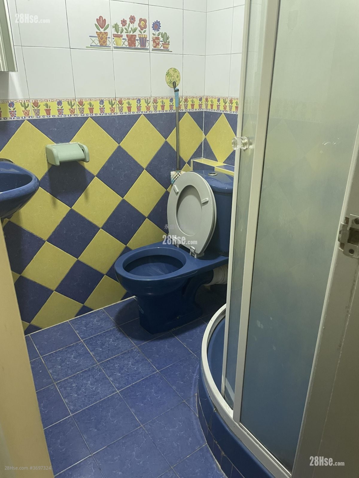 Kam Shek Building Rental 3 Bedrooms , 1 Bathroom 407 ft²