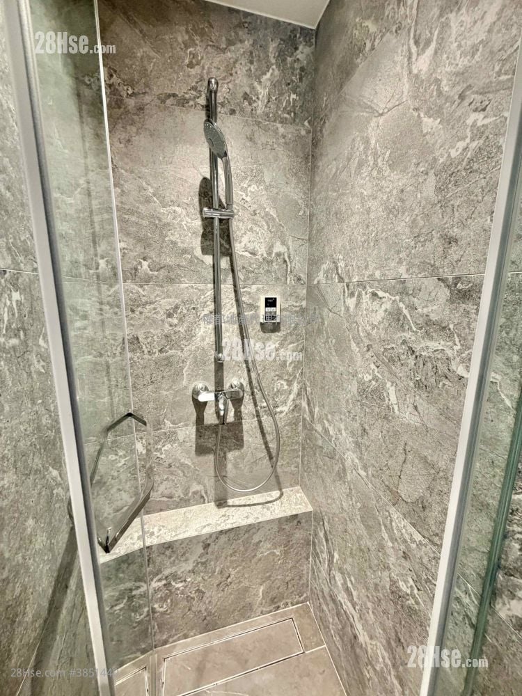 Twin Victoria Rental Studio , 1 Bathroom 250 ft²