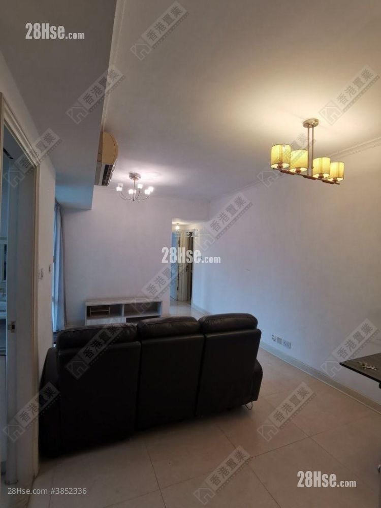 Banyan Garden Rental 2 Bedrooms , 1 Bathroom 517 ft²