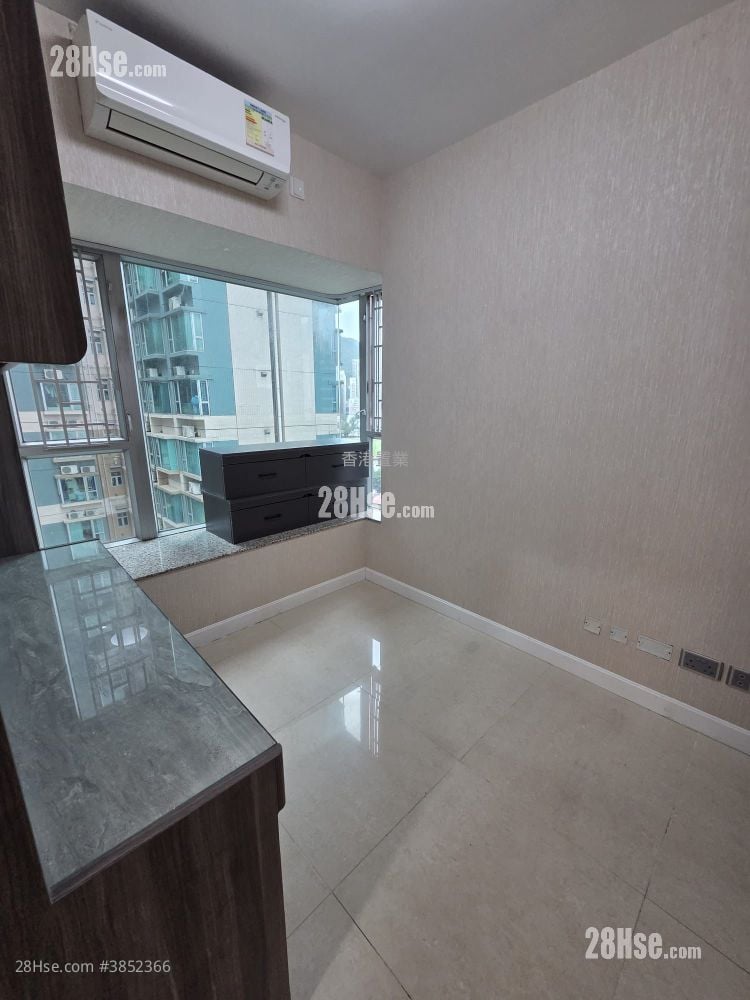 The Pacifica Rental 3 Bedrooms , 2 Bathrooms 1,053 ft²