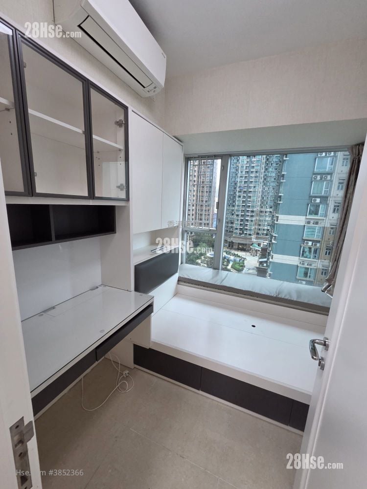 The Pacifica Rental 3 Bedrooms , 2 Bathrooms 1,053 ft²
