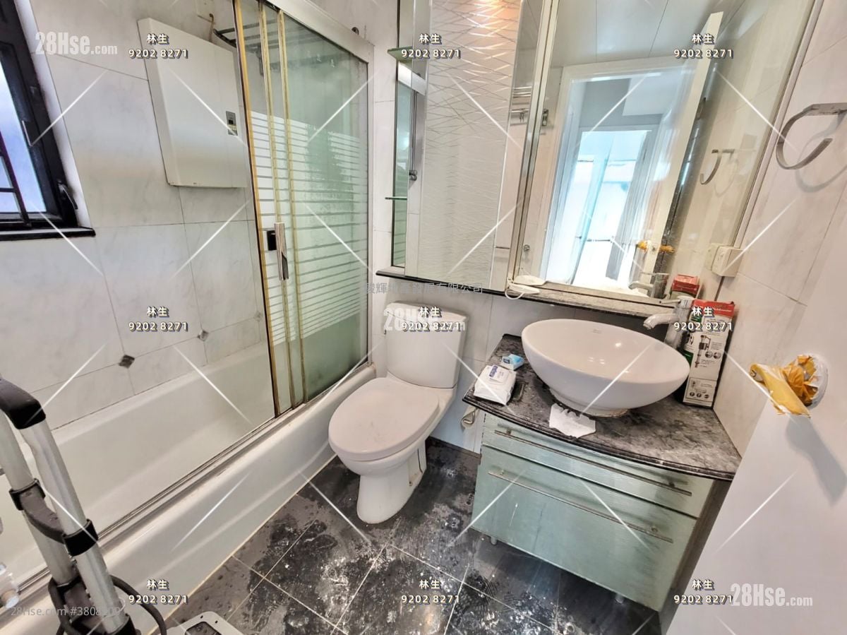 8 Waterloo Road Sell 2 Bedrooms , 1 Bathroom 437 ft²