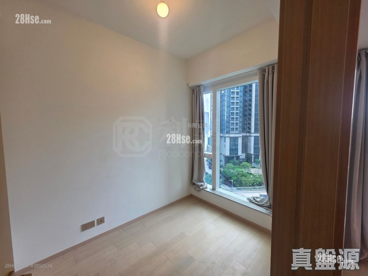 Miami Quay Sell 1 Bedroom 323 ft²