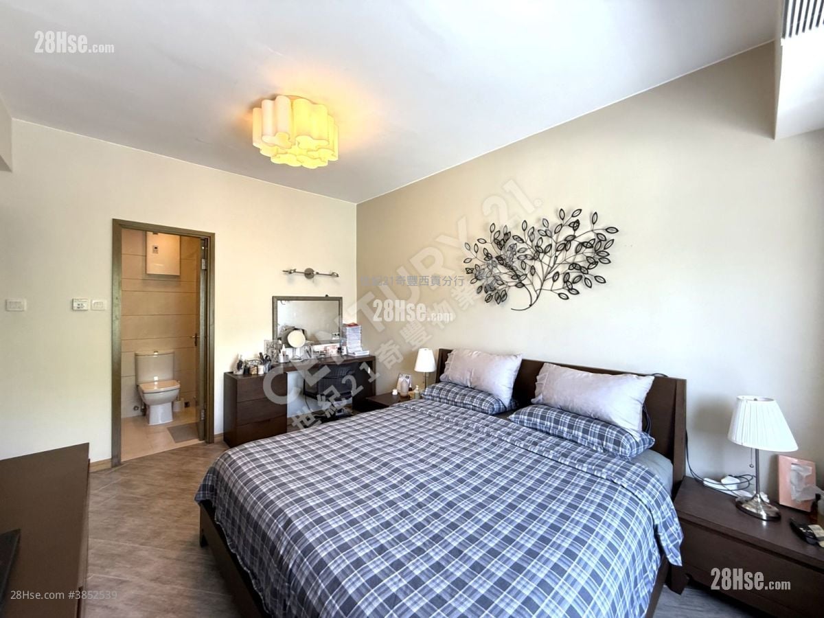 Marina Cove Sell 3 Bedrooms , 3 Bathrooms 1,371 ft²