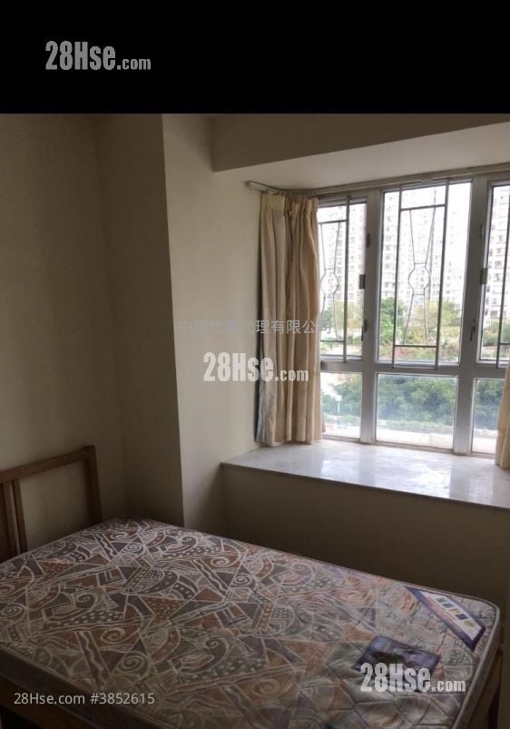 Tai Po Centre Sell 2 Bedrooms 361 ft²