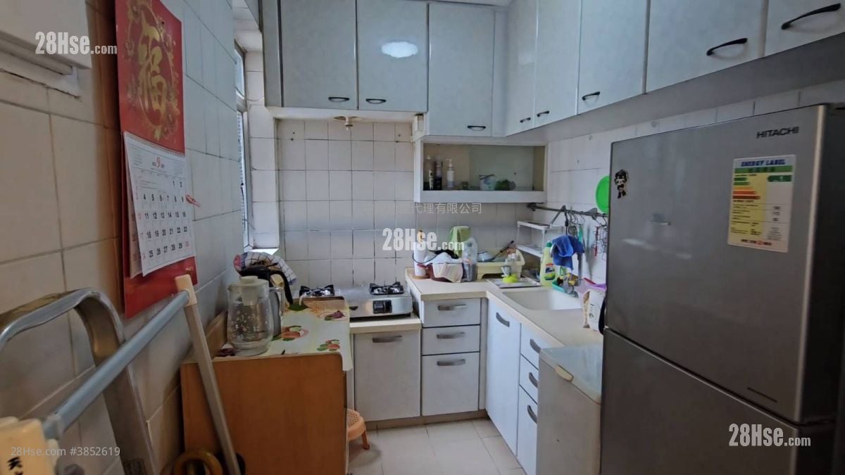 Riviera Gardens Sell 2 Bedrooms , 1 Bathroom 422 ft²