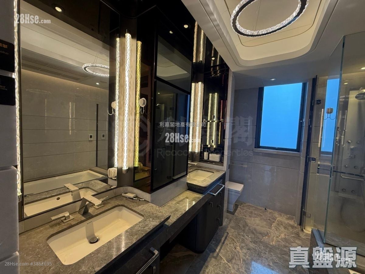 Ultima Rental 3 Bedrooms , 3 Bathrooms 1,738 ft²