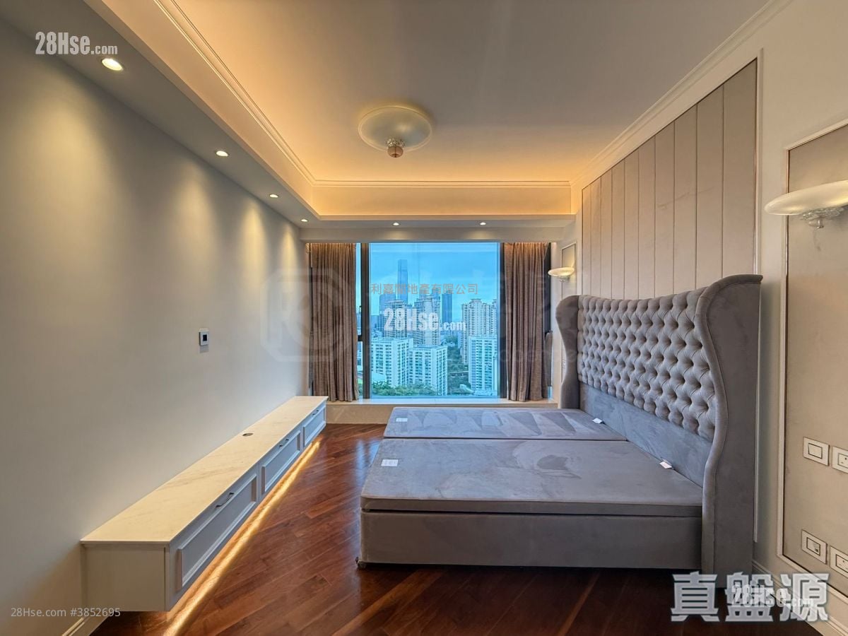 Ultima Rental 3 Bedrooms , 3 Bathrooms 1,738 ft²
