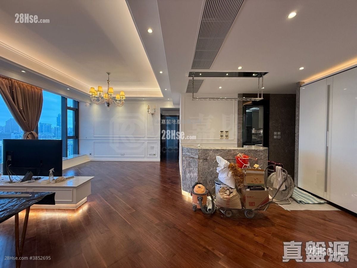 Ultima Rental 3 Bedrooms , 3 Bathrooms 1,738 ft²
