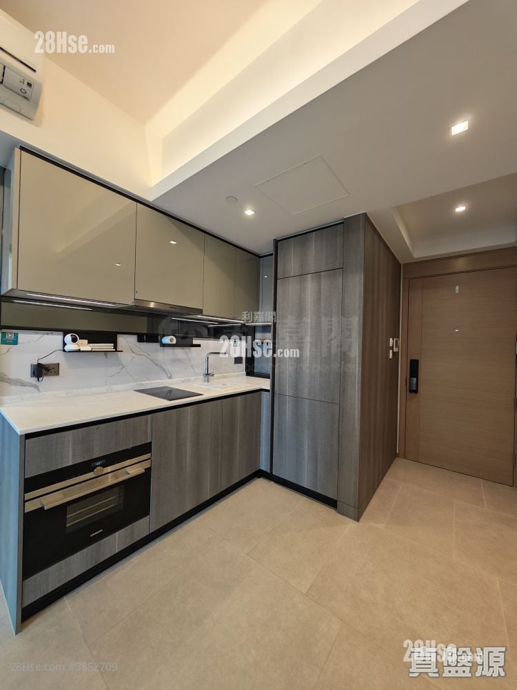 The Yoho Hub Sell 2 Bedrooms 436 ft²
