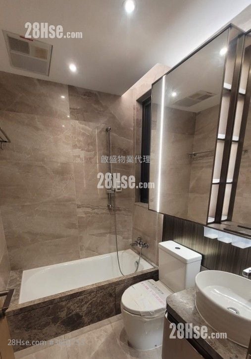 龍譽 售盤 2 房 , 1 浴室 528 平方呎