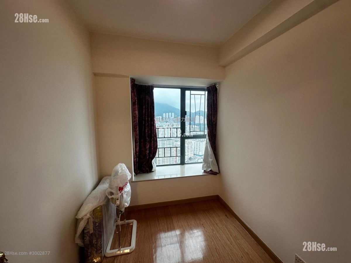 Island Resort Sell 3 Bedrooms , 2 Bathrooms 605 ft²