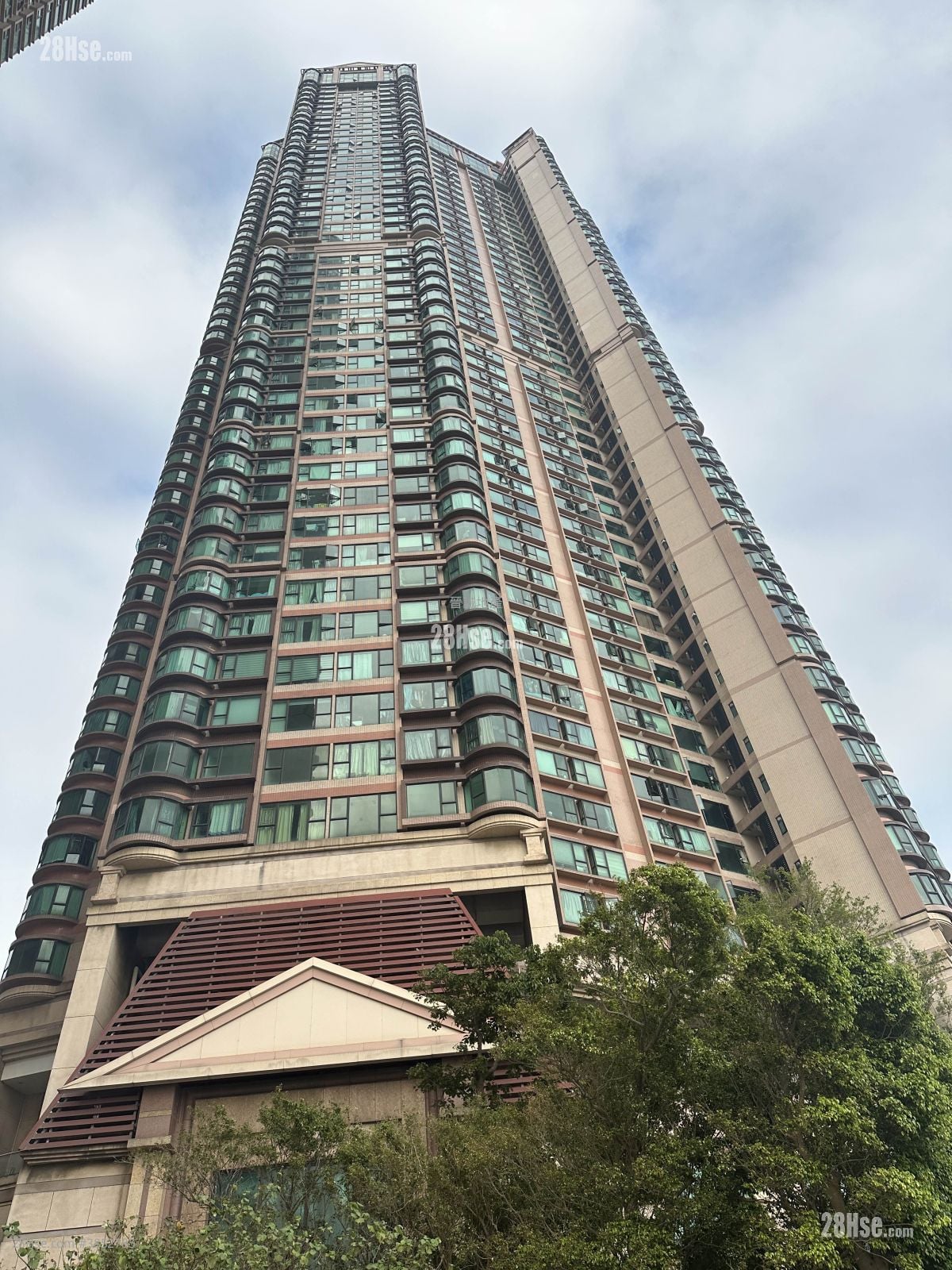 縉皇居 售盤 4 房 , 2 浴室 775 平方呎