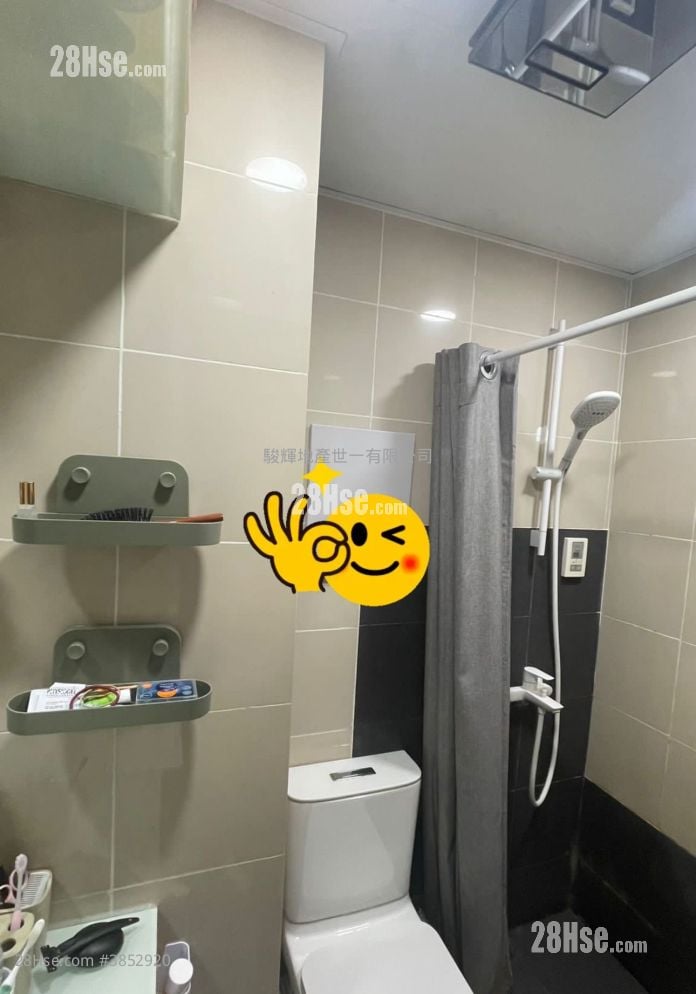 Kellet Court Rental 2 Bedrooms , 1 Bathroom 306 ft²