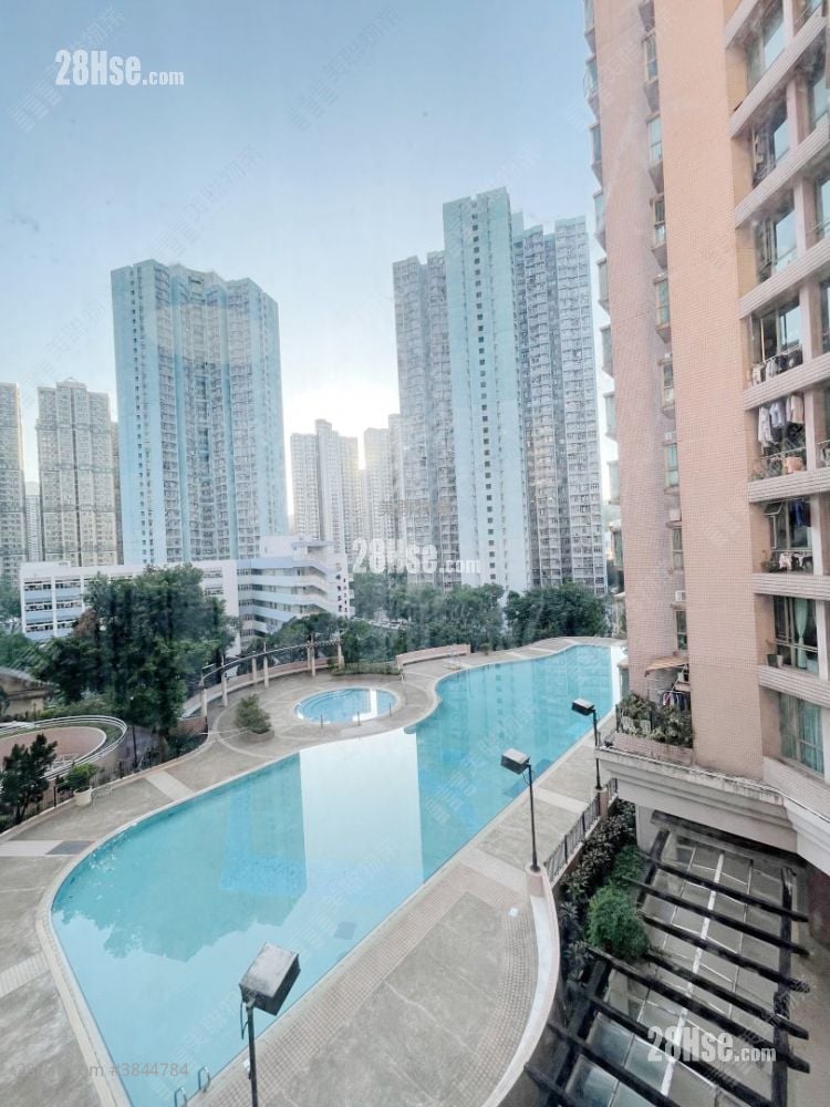 Avon Park Sell 2 Bedrooms , 1 Bathroom 400 ft²