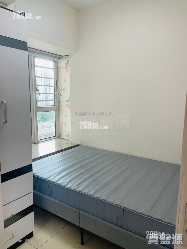 Central Park Towers Rental 494 ft²
