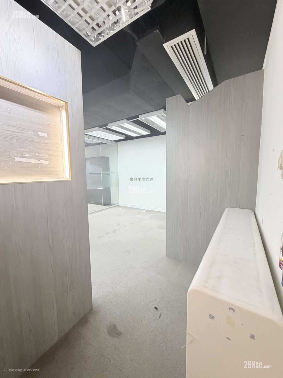 Comweb Plaza Rental