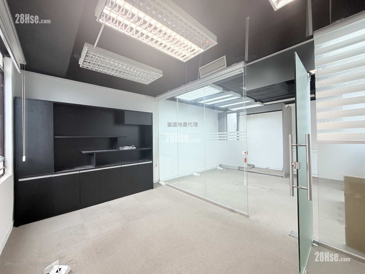 Comweb Plaza Rental