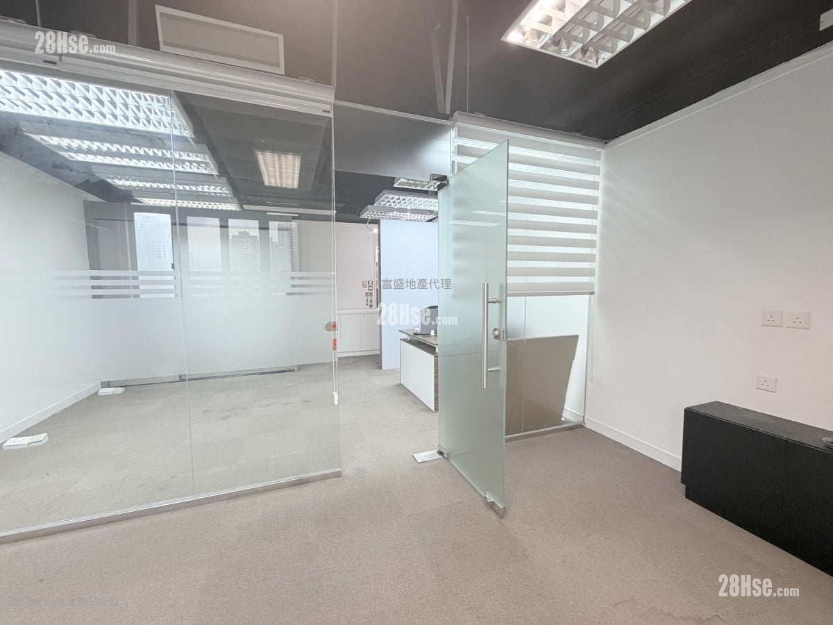 Comweb Plaza Rental
