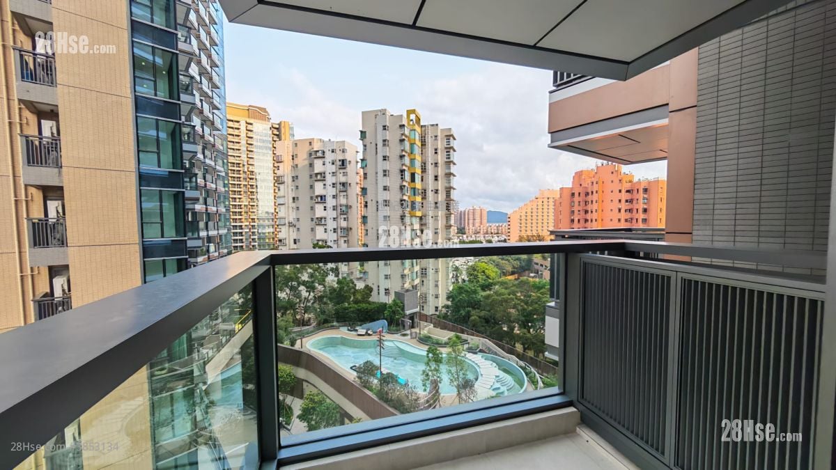 Gold Coast Bay Sell 441 ft²