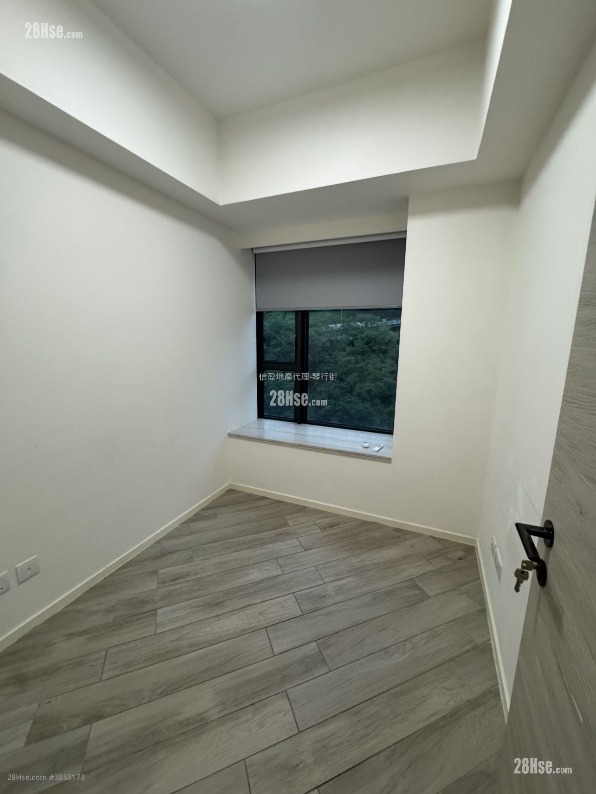 Fleur Pavilia Rental 2 Bedrooms , 1 Bathroom 605 ft²