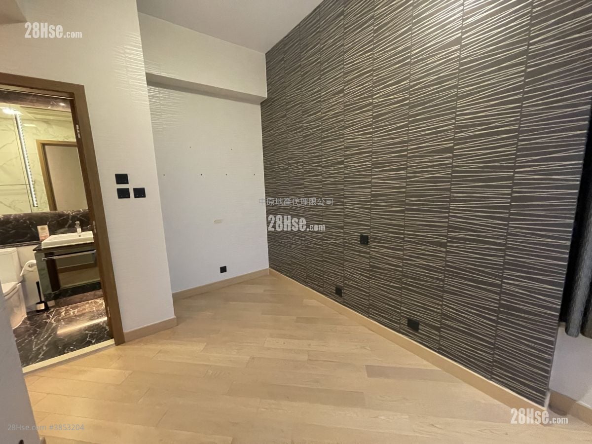 Grand Yoho Sell 3 Bedrooms 798 ft²
