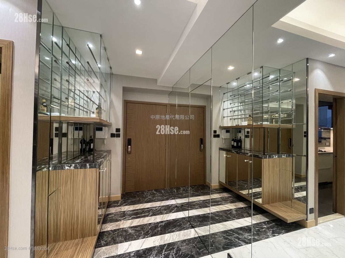 Grand Yoho Sell 3 Bedrooms 798 ft²