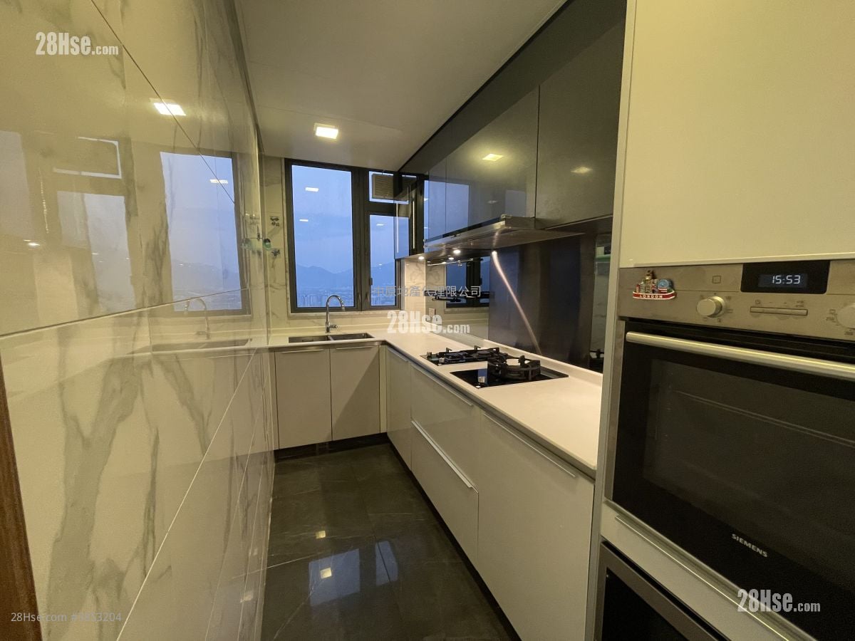 Grand Yoho Sell 3 Bedrooms 798 ft²