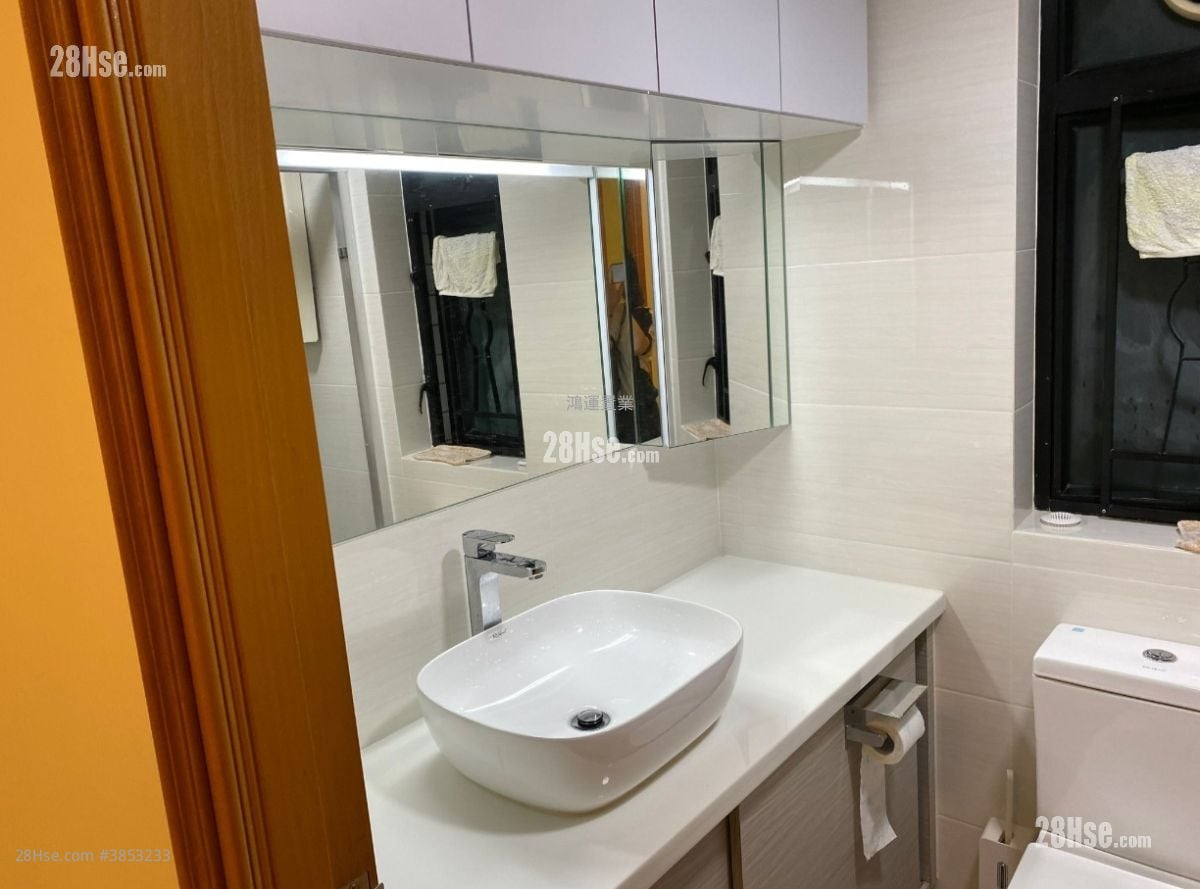 Metro City Rental 2 Bedrooms , 1 Bathroom 406 ft²