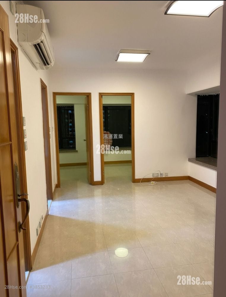 Metro City Rental 2 Bedrooms , 1 Bathroom 406 ft²