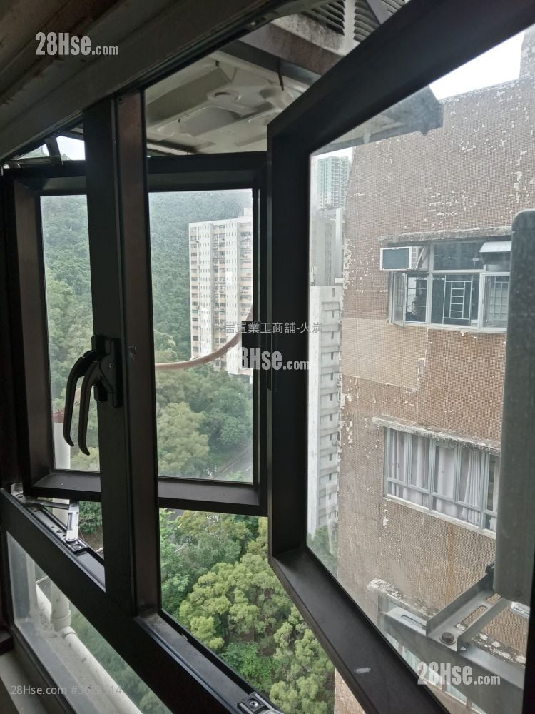 宇宙工業中心 租盤