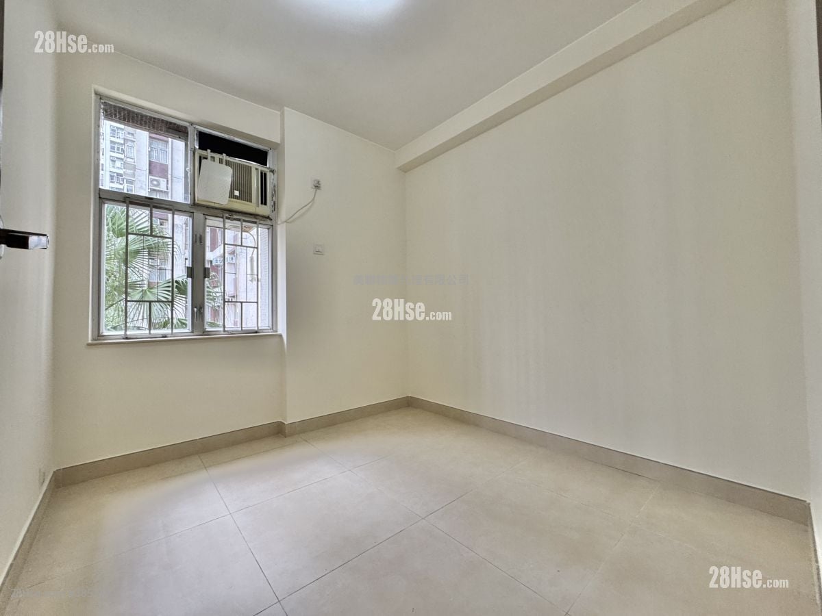Taikoo Shing Sell 3 Bedrooms , 2 Bathrooms 708 ft²