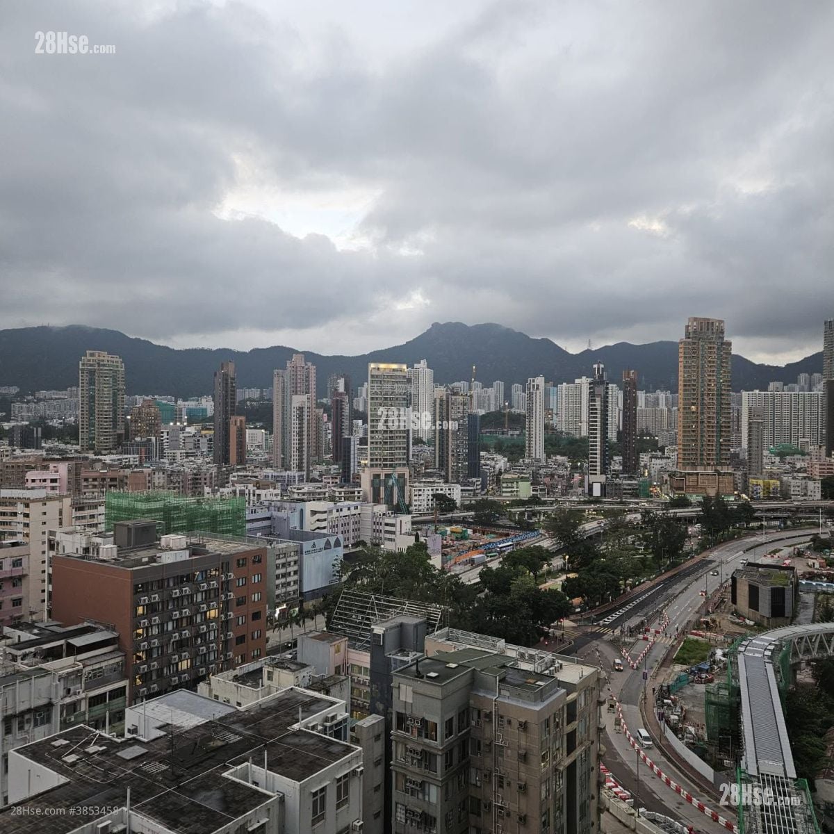 傲雲峰 售盤 2 房 , 1 浴室 479 平方呎