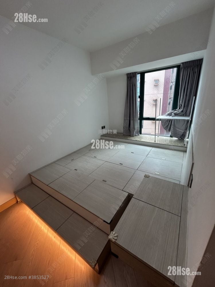 Grand Del Sol Sell 2 Bedrooms , 1 Bathroom 573 ft²