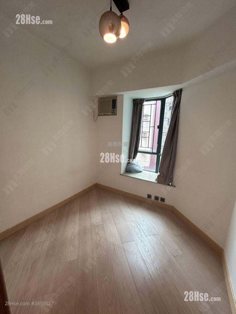 Grand Del Sol Sell 2 Bedrooms , 1 Bathroom 573 ft²