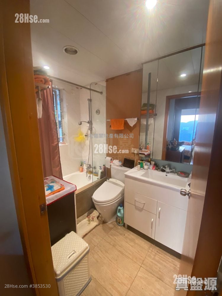 Les Saisons Rental 2 Bedrooms , 1 Bathroom 572 ft²