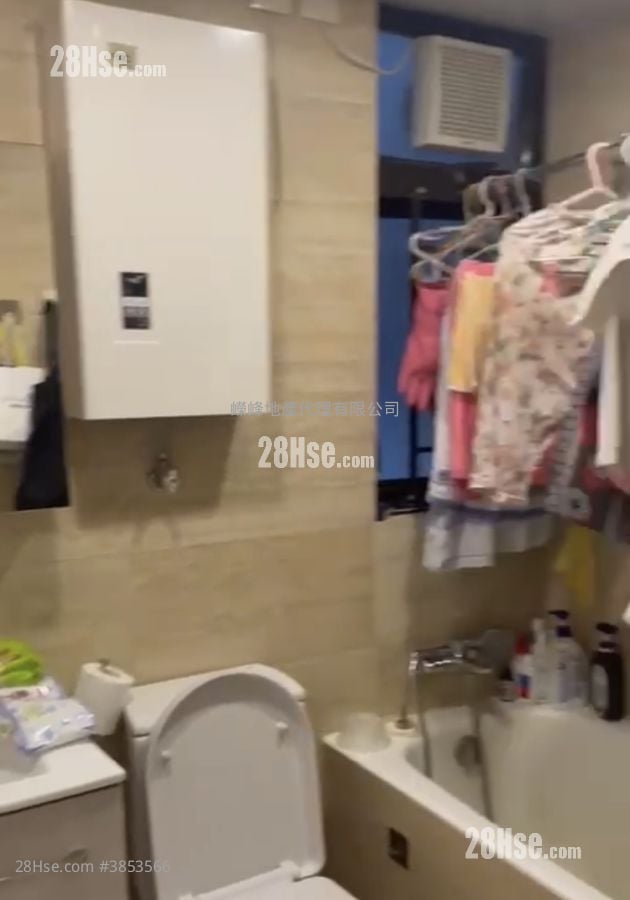Parc Oasis Rental 3 Bedrooms , 2 Bathrooms 559 ft²