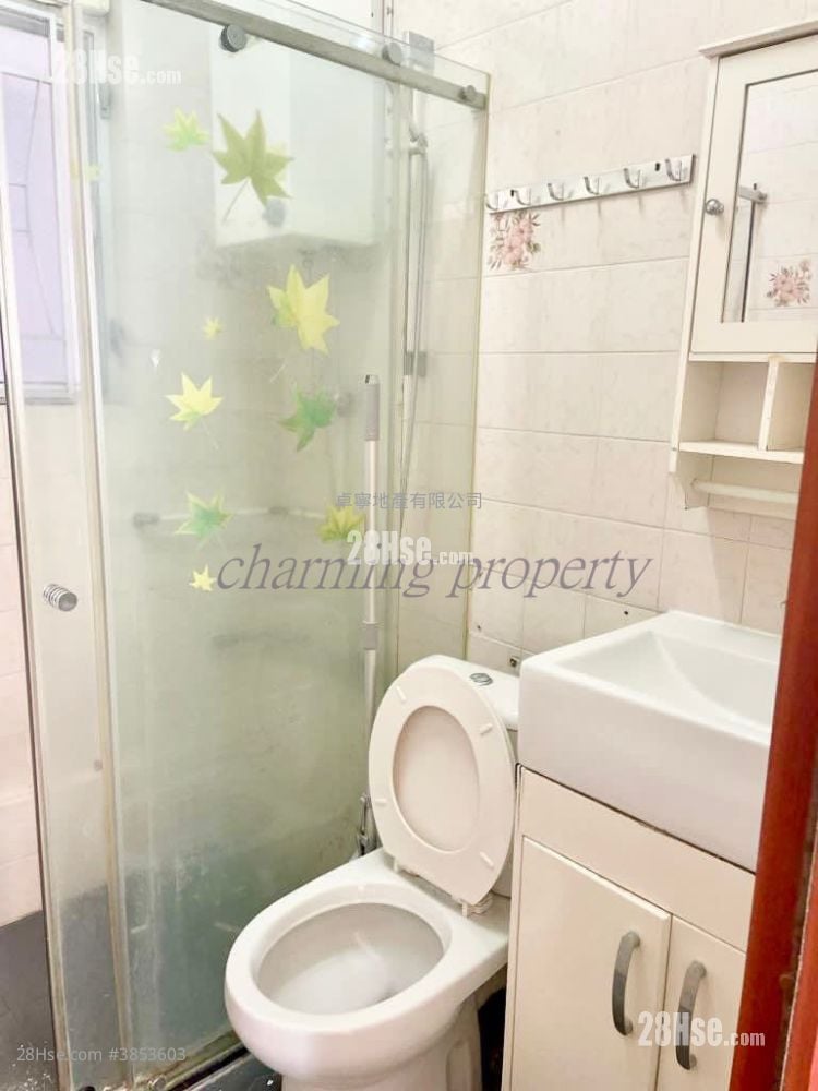 6-8 Shing Ping Street Sell 2 Bedrooms , 1 Bathroom 495 ft²