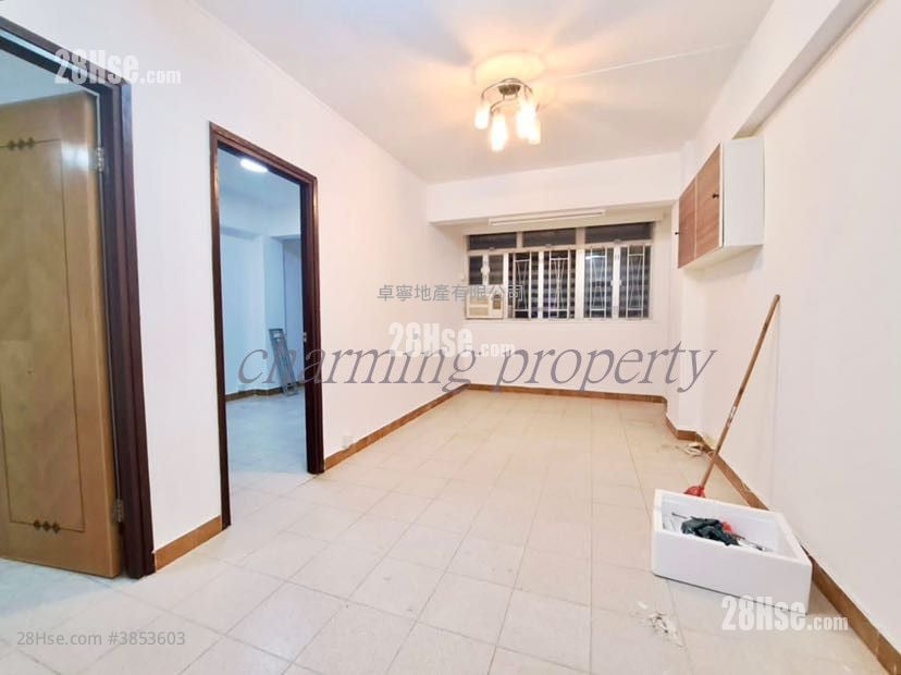 6-8 Shing Ping Street Sell 2 Bedrooms , 1 Bathroom 495 ft²