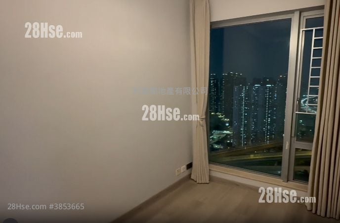 主人房: 曼克頓山 售盤 2 房 , 1 浴室 576 平方呎